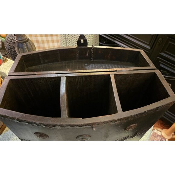 Vintage rustic heavy bottle holder - Picture 5 of 6